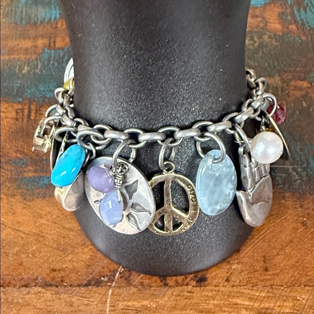 Jes MaHarry “Collector’s Item Bracelet” New in box. - Picture 2 of 16